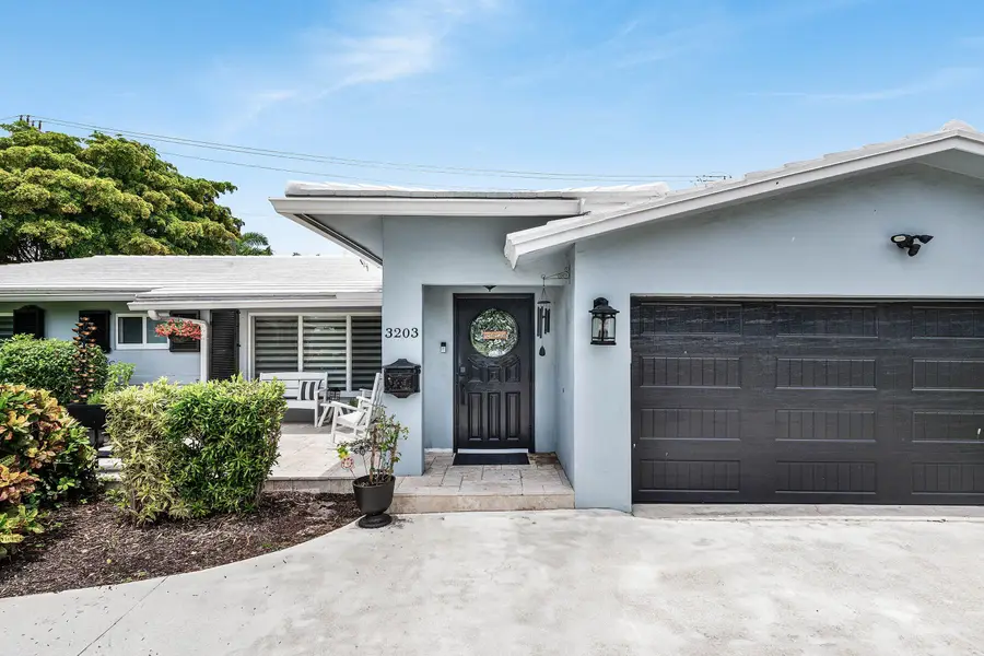 3203 NE 6th, Boca Raton, FL 33431 - #2