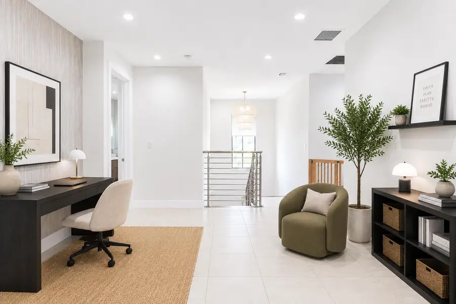 8272 NW 44th Terrace, Doral, FL 33166 - #2