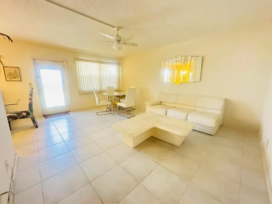 2017 Farnham N, Deerfield Beach, FL 33442 - #3