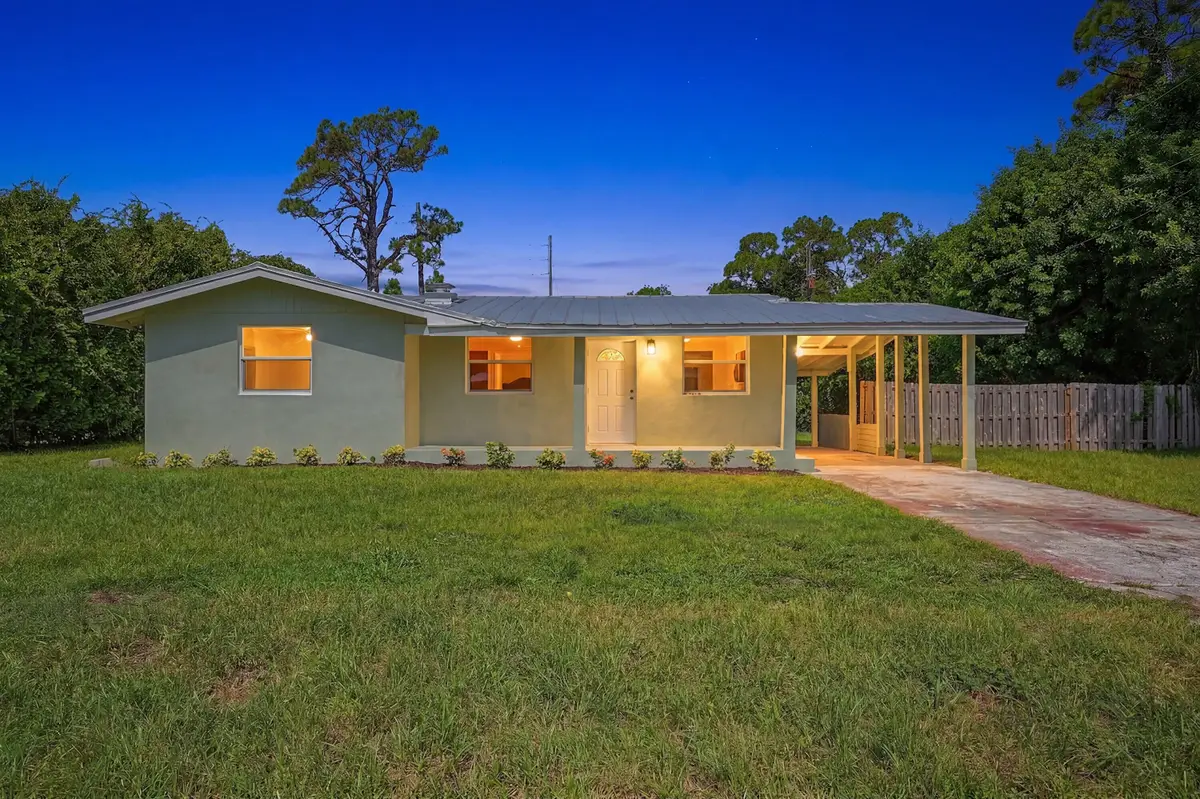 5926 SE Inez Avenue, Stuart, FL 34997 - #1