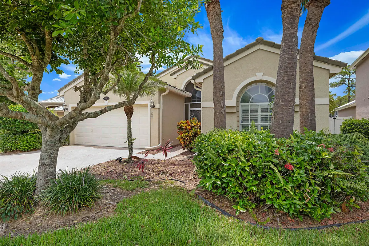 992 SE Westminster Place, Stuart, FL 34997 - #1