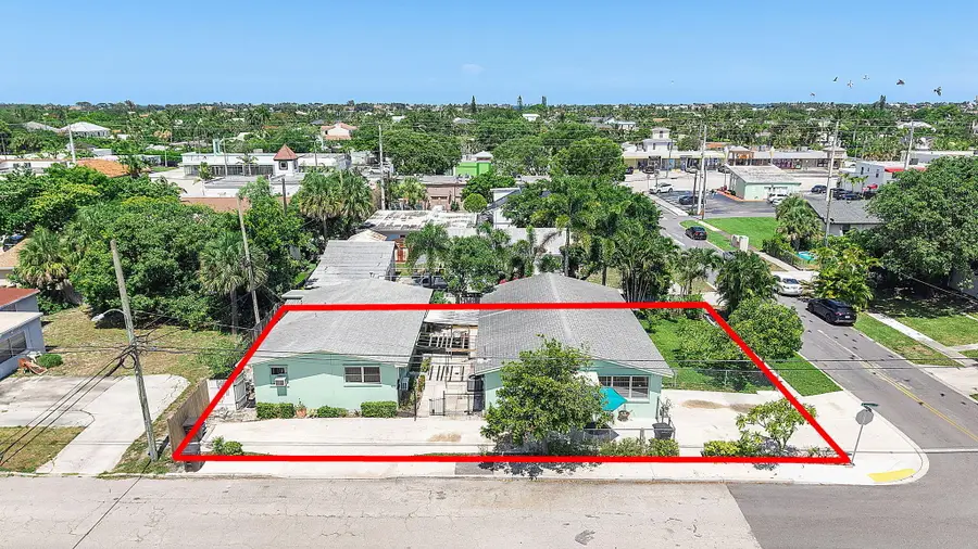 425 Churchill Road, West Palm Beach, FL 33405 - #3