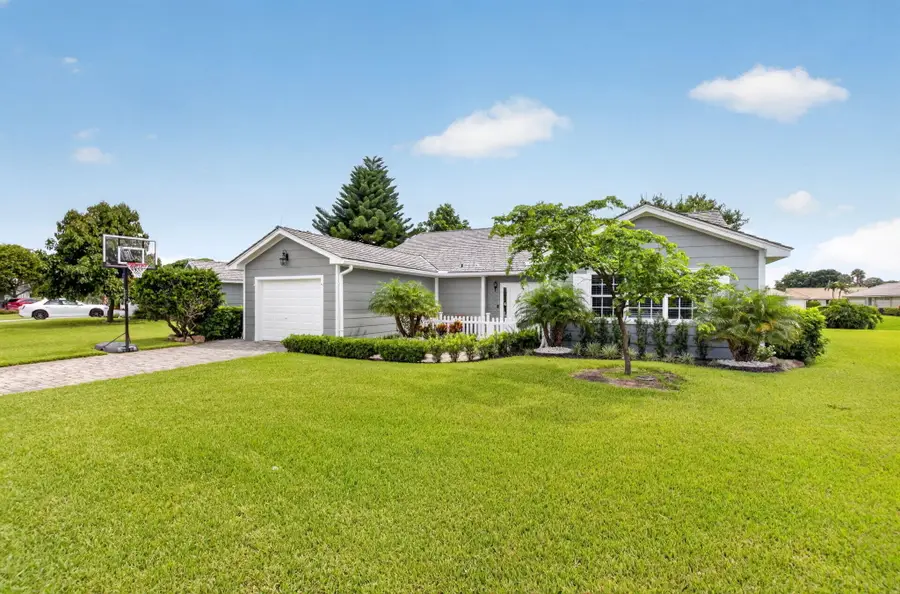 15 Holly Drive, Boynton Beach, FL 33436 - #2