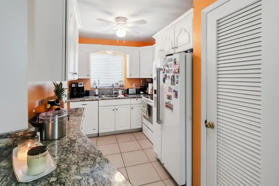 11 Garden Street #206T, Tequesta, FL 33469 - #3