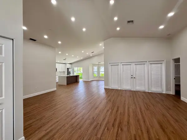 326 NW 47th Terrace, Deerfield Beach, FL 33442