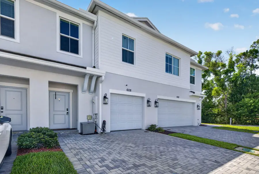 608 NE Waters Edge Lane, Port Saint Lucie, FL 34983 - #2