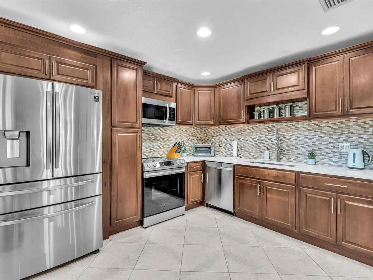 9256 Sabal Ridge Circle #C, Boca Raton, FL 33428 - #1