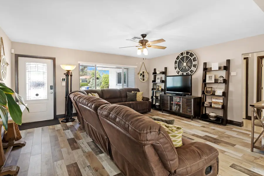 981 SE 10th Court, Pompano Beach, FL 33060 - #3