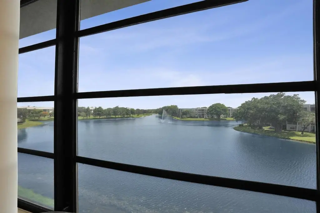1524 Whitehall Drive #406, Davie, FL 33324 - #1