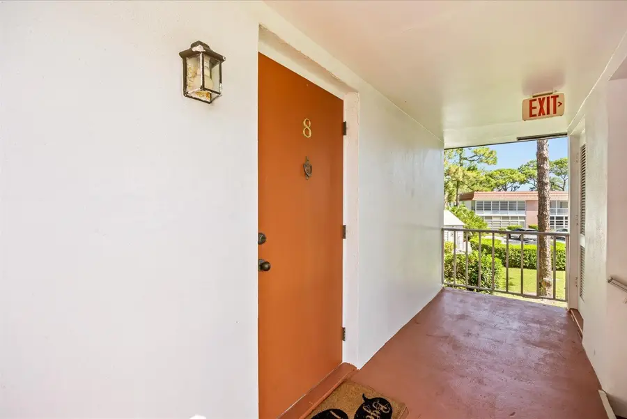 2600 SE Ocean Boulevard #DD-8, Stuart, FL 34996 - #3
