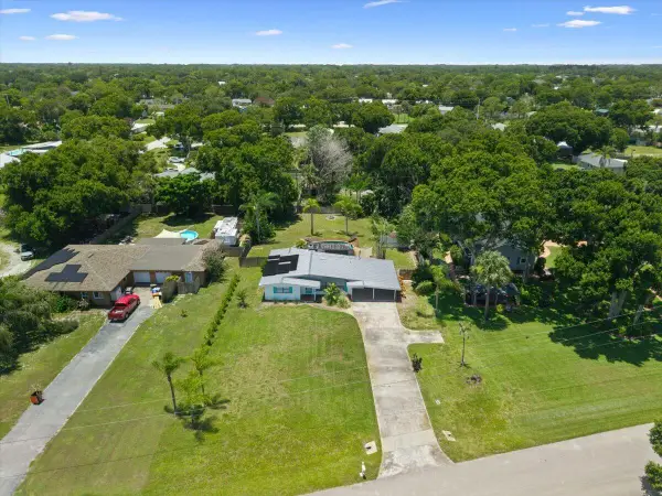 145 18th Avenue, Vero Beach, FL 32962