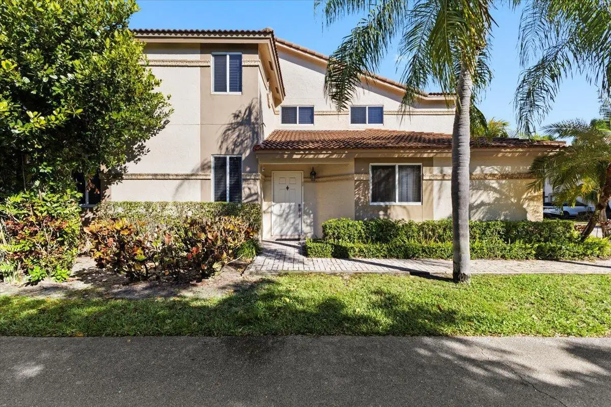 6700 Via Regina, Boca Raton, FL 33433 - #1