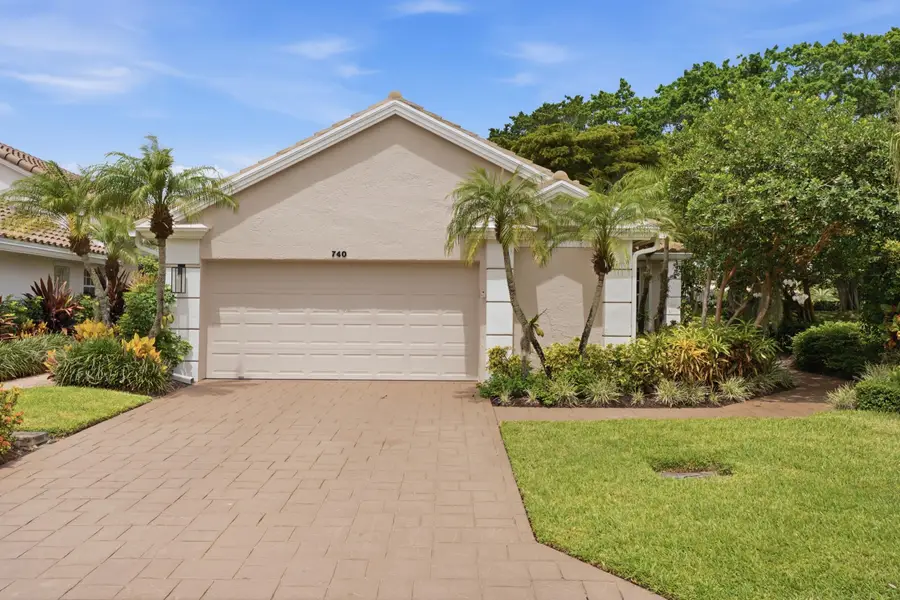 740 Pinehurst Way, Palm Beach Gardens, FL 33418 - #3