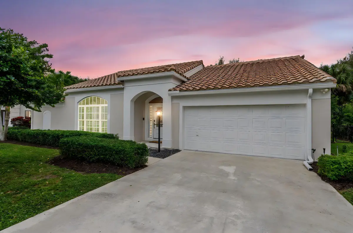 10223 Hunt Club Lane, Palm Beach Gardens, FL 33418 - #1