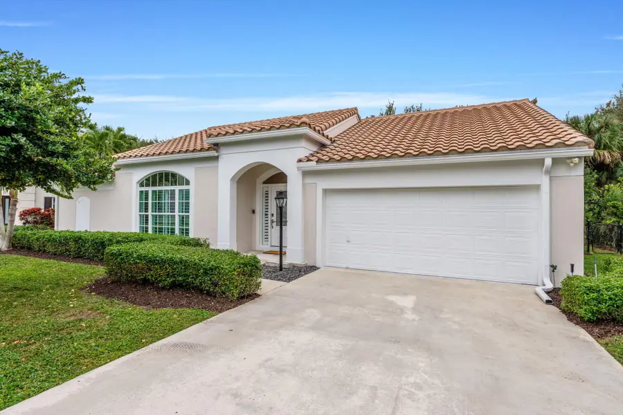 10223 Hunt Club Lane, Palm Beach Gardens, FL 33418 - #3