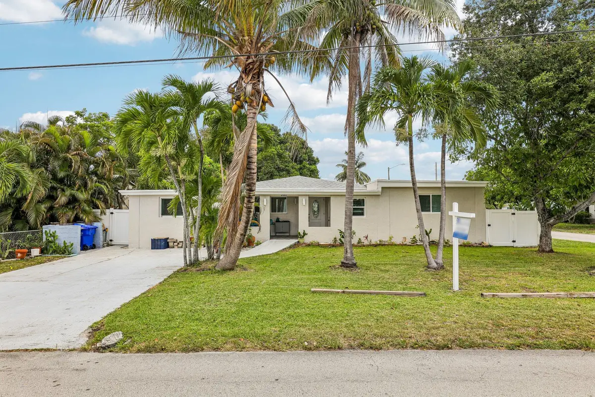2001 N 22nd Avenue, Hollywood, FL 33020 - #1