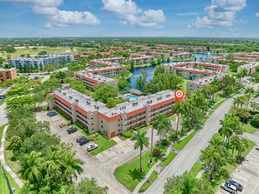 3091 E Sunrise Lakes Drive E #212, Sunrise, FL 33322 - #2