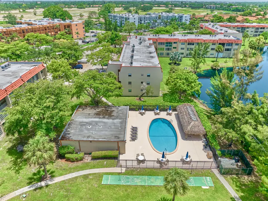 3091 E Sunrise Lakes Drive E #212, Sunrise, FL 33322 - #3