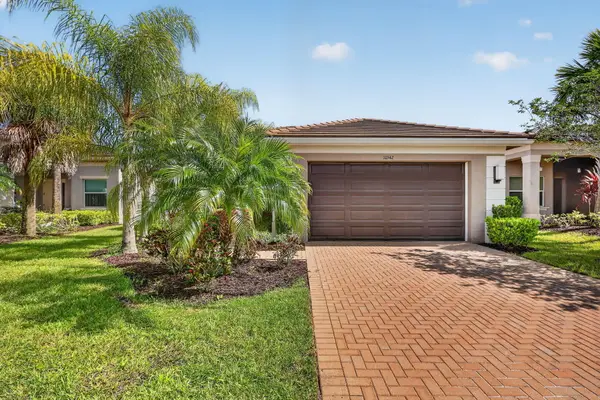 10542 SW Sunray Street, Port St Lucie, FL 34987