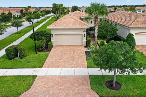 20016 SW Caserta Way, Port St Lucie, FL 34986