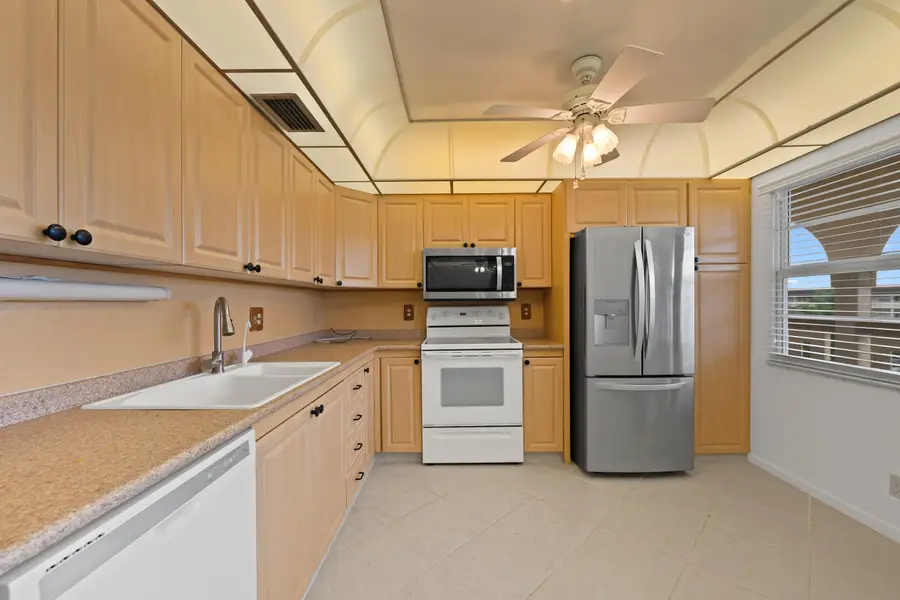 2202 Lucaya Bend #D4, Coconut Creek, FL 33066 - #2