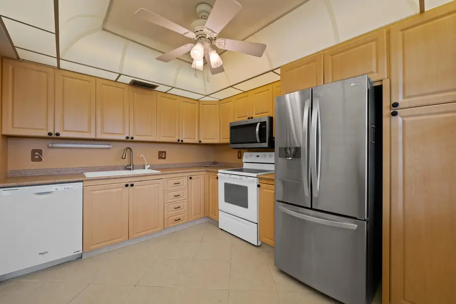 2202 Lucaya Bend #D4, Coconut Creek, FL 33066 - #3