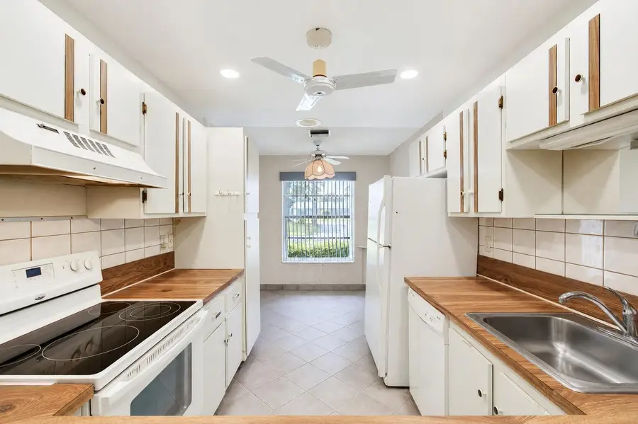 5241 Privet Place #B, Delray Beach, FL 33484 - #3