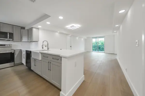 5301 NW 2nd Avenue #407, Boca Raton, FL 33487