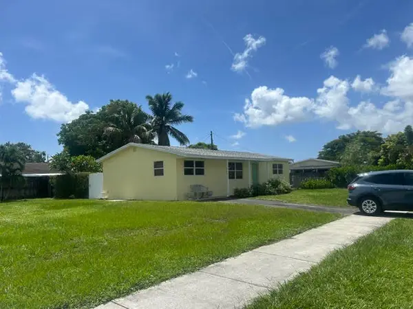 5648 S 37th Court, Greenacres, FL 33463