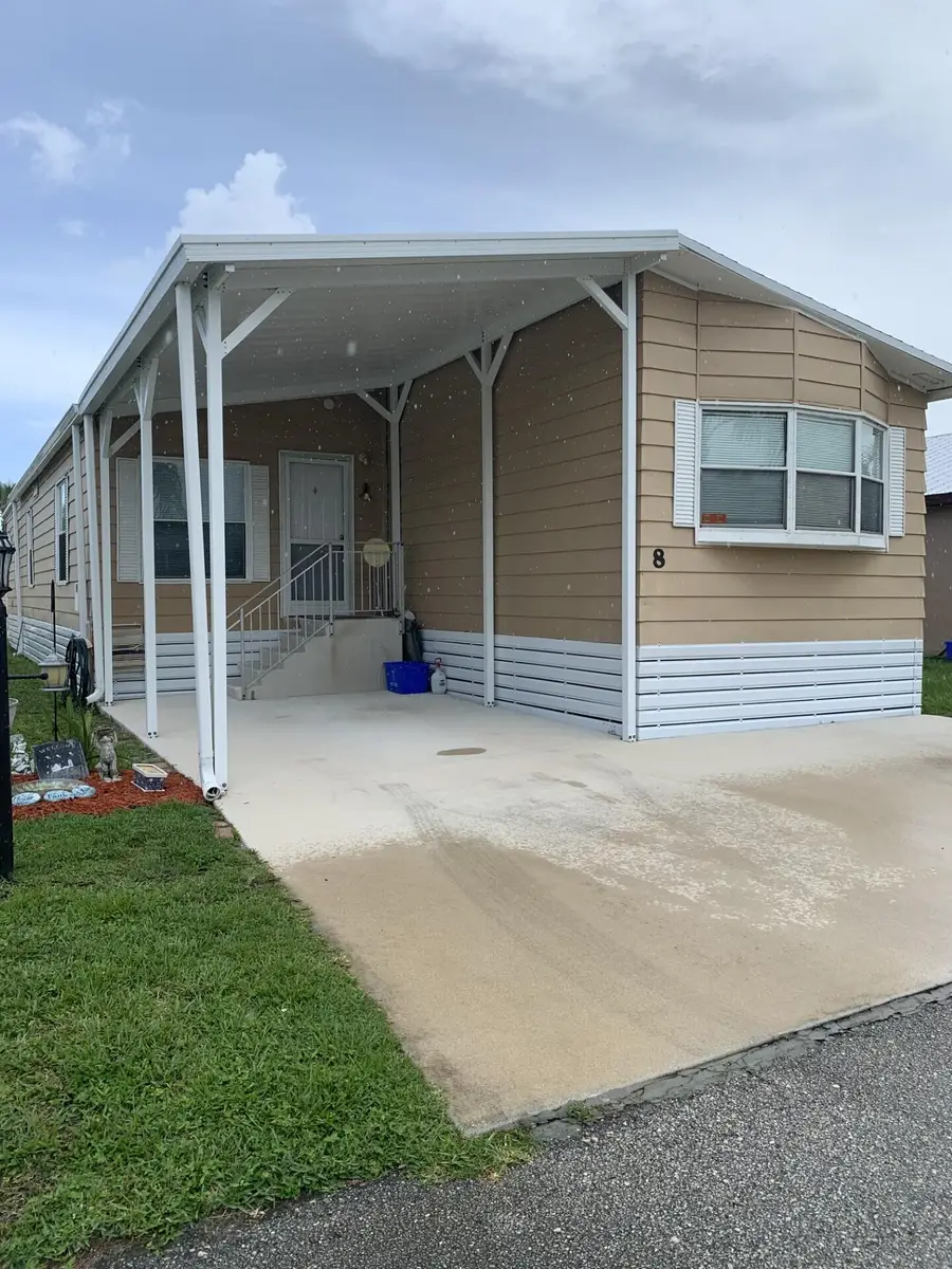 8 SE Hernando Lane, Port Saint Lucie, FL 34952 - #3