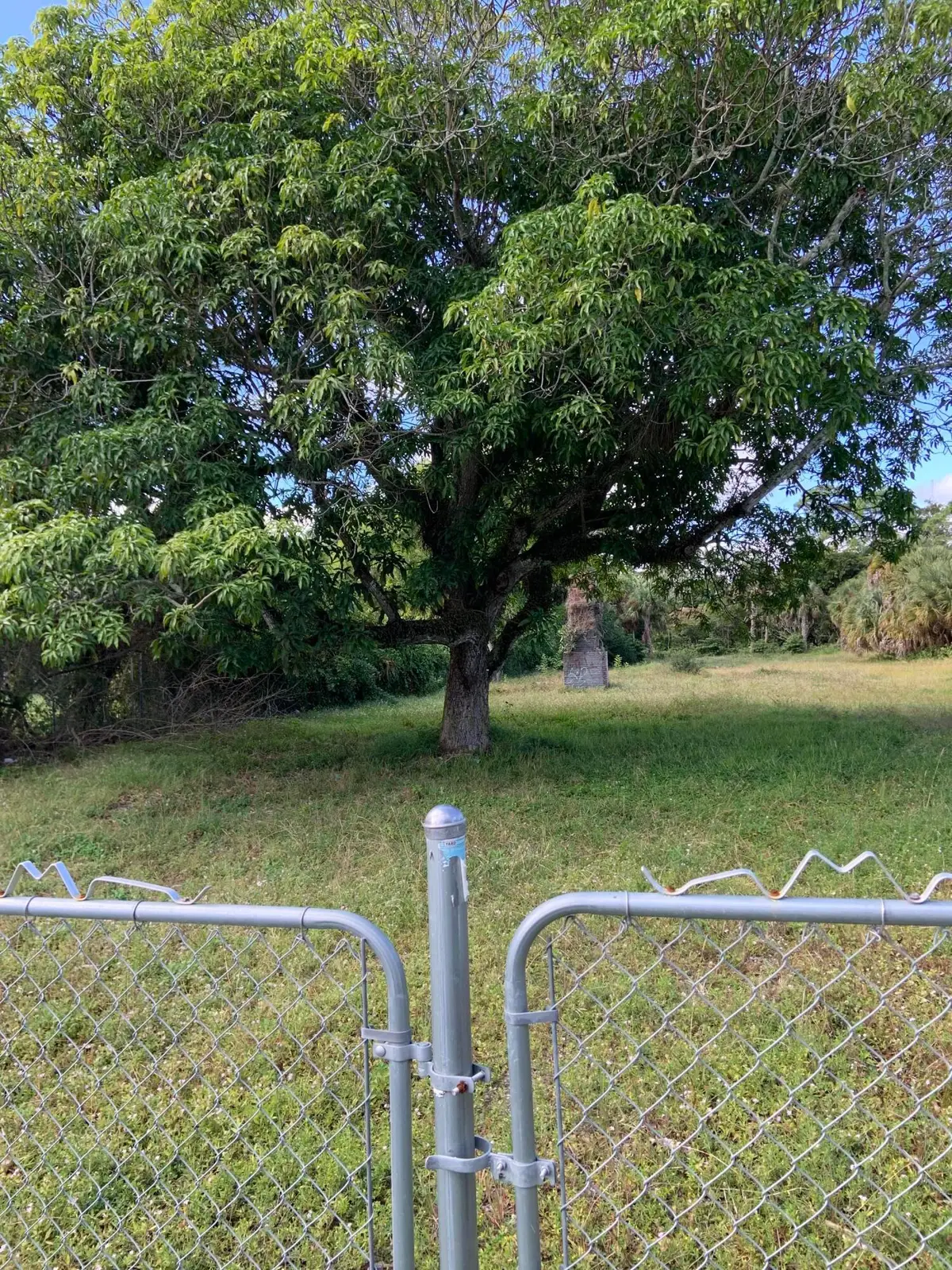 1099 N Haverhill Road, Haverhill, FL 33417 - #1