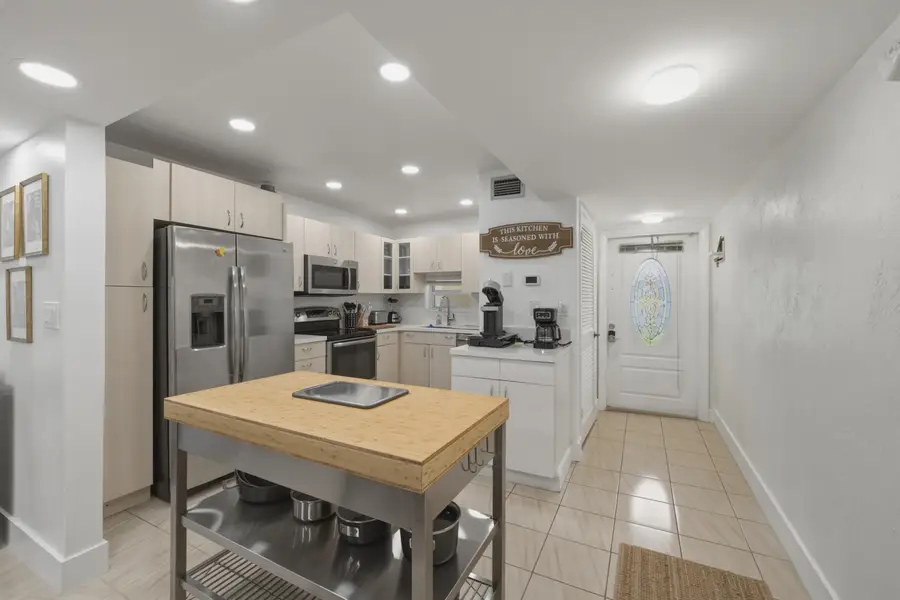 9200 N Hollybrook Lake Drive #310, Pembroke Pines, FL 33025 - #2