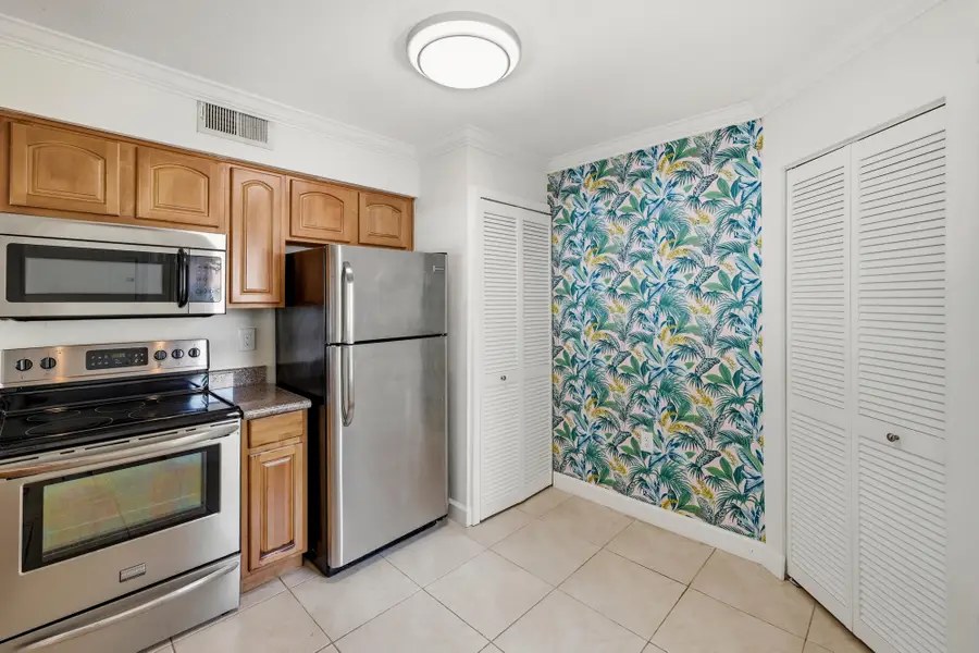 20101 Glenmoor Drive, West Palm Beach, FL 33409 - #3