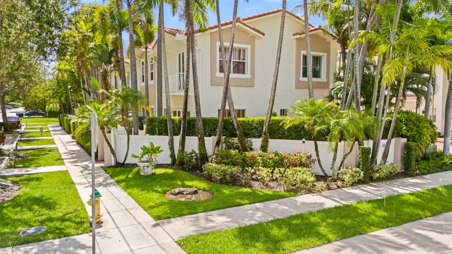 3446 NE 13th Avenue, Oakland Park, FL 33334 - #2