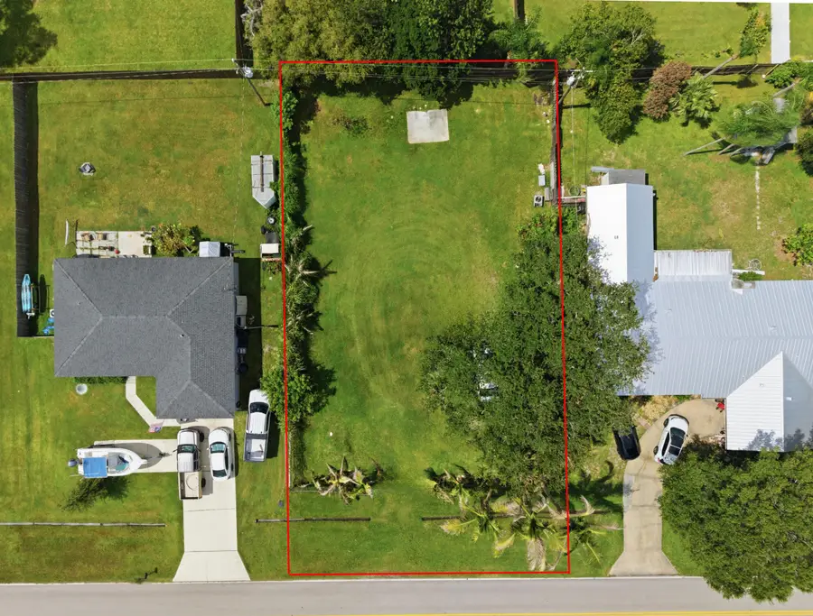 719 SE Thornhill Drive, Port Saint Lucie, FL 34983 - #3