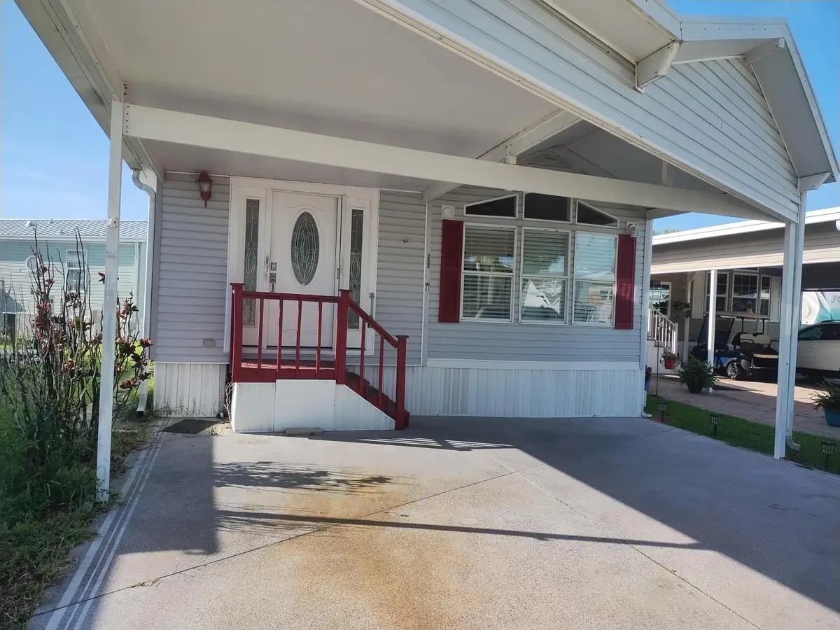 5374 SE 65th Avenue, Okeechobee, FL 34974 - #1