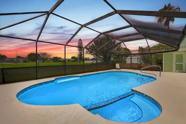 502 NW Kilpatrick Avenue, Port St Lucie, FL 34983