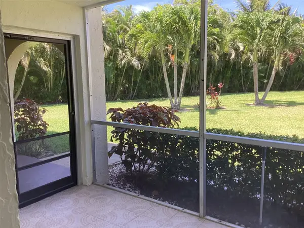 5927 La Pinata Boulevard #C-1, Greenacres, FL 33463