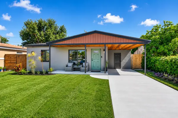 110 NW 56th Street, Oakland Park, FL 33309