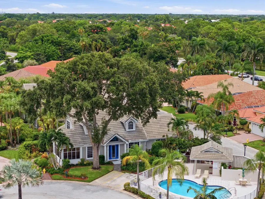 207 Woodsmuir Court, Palm Beach Gardens, FL 33418 - #2