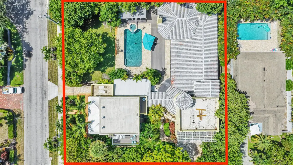 1201 N Swinton Avenue, Delray Beach, FL 33444 - #1