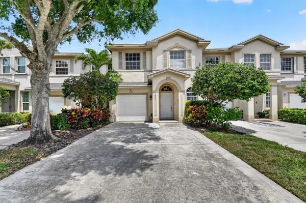 308 Spruce Street, Boynton Beach, FL 33426