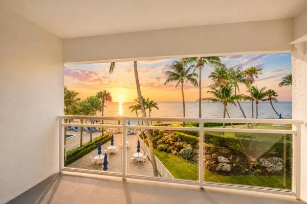 500 SE 21st Avenue, Deerfield Beach, FL 33441