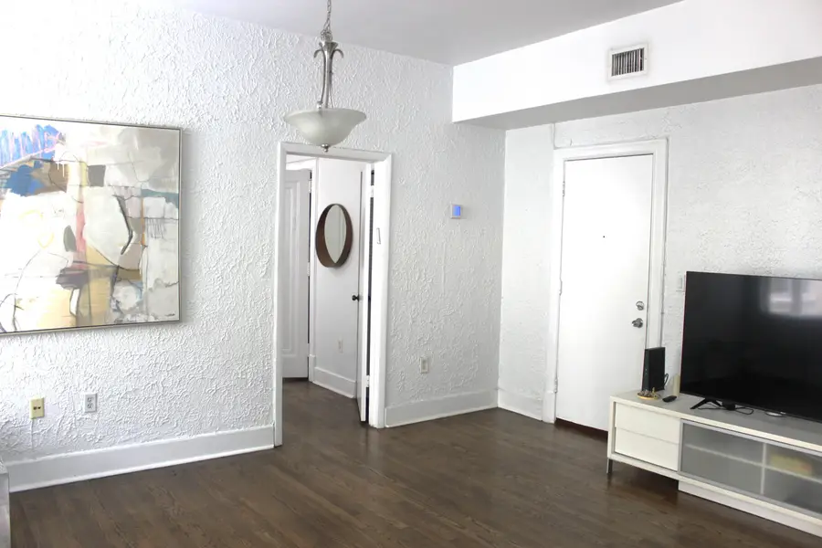 900 16th Street #204, Miami Beach, FL 33139 - #3