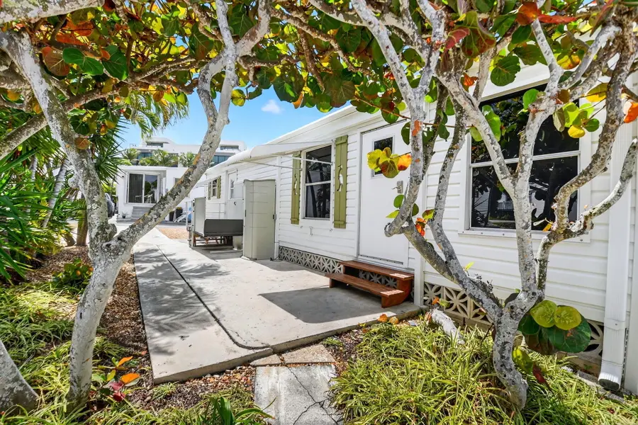 5 Cedar Drive #CD5, Briny Breezes, FL 33435 - #2
