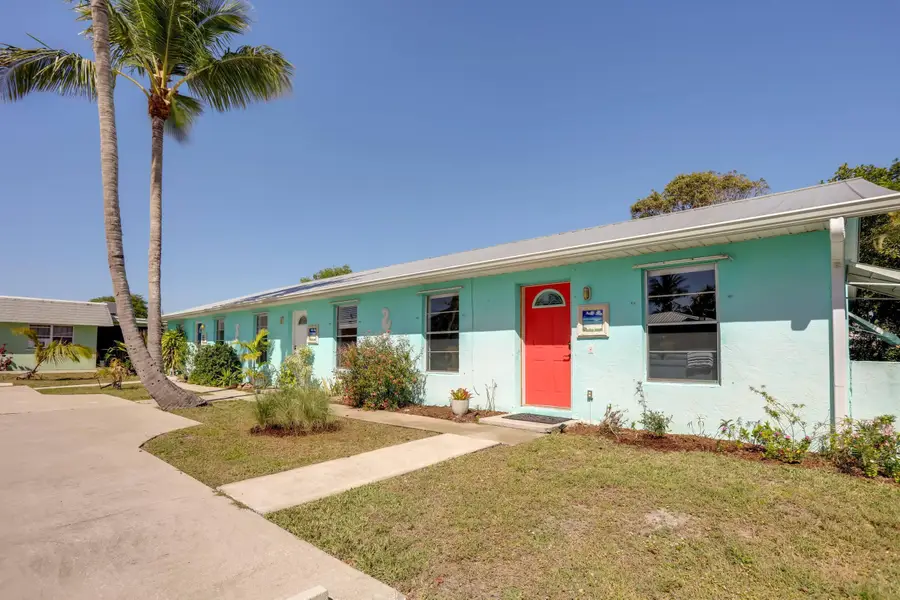 8615 SE Lyons Road, Hobe Sound, FL 33455 - #2