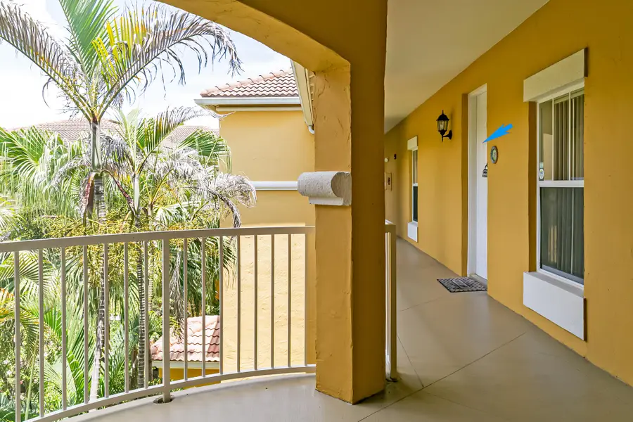 5015 Fairways Circle #305, Vero Beach, FL 32967 - #3