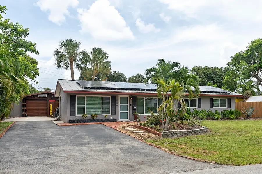 830 SW 1st Avenue, Pompano Beach, FL 33060 - #2