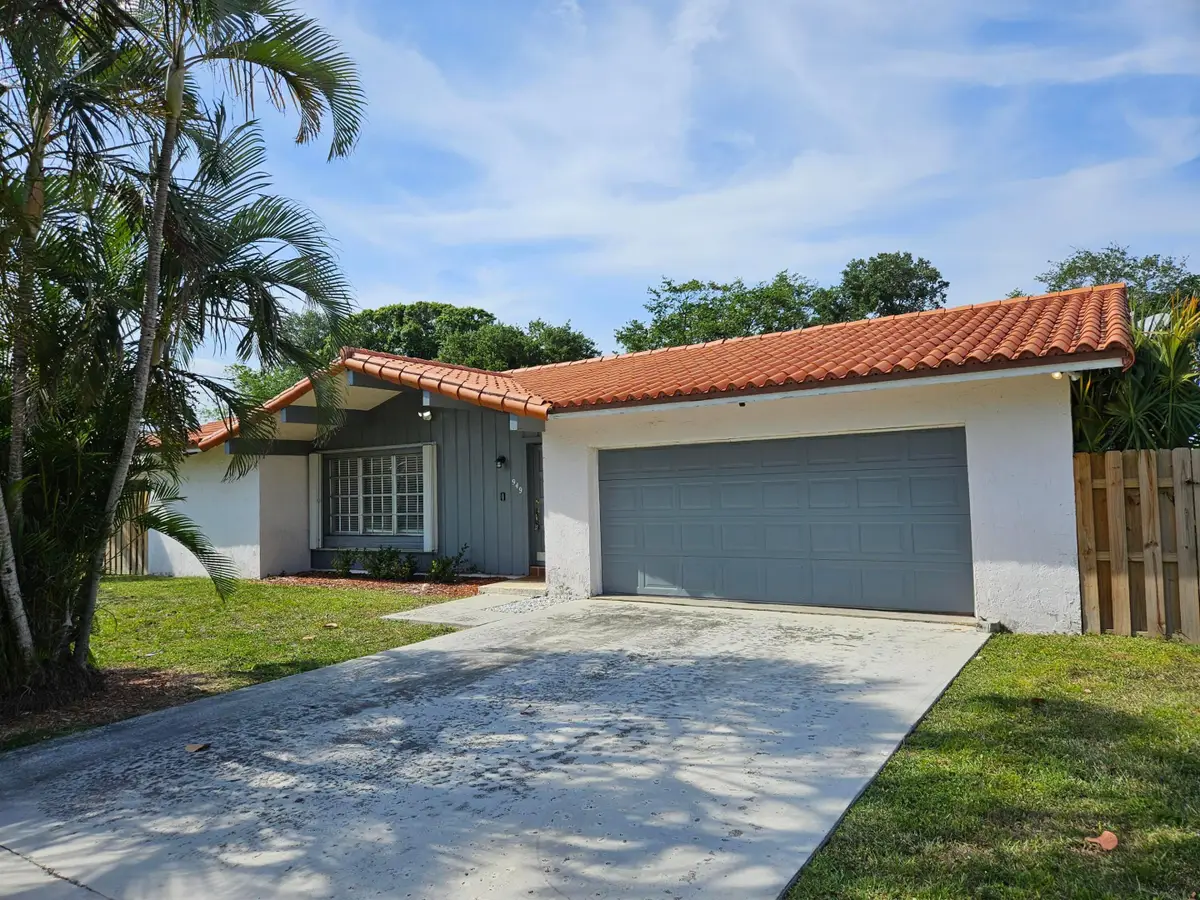 949 NW 8th Street, Boca Raton, FL 33486 - #1