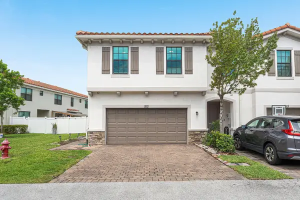 1011 Willow Place, Riviera Beach, FL 33410